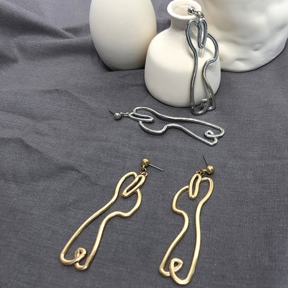 Last Pair ❤️ Dancing Figure Earrings Abstract - Picture 2 of 8
